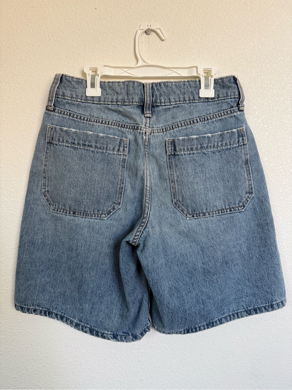 Hollister Low Rise Baggy Jort Denim Shorts Distressed Y2K Size 25 - Picture 3 of 7